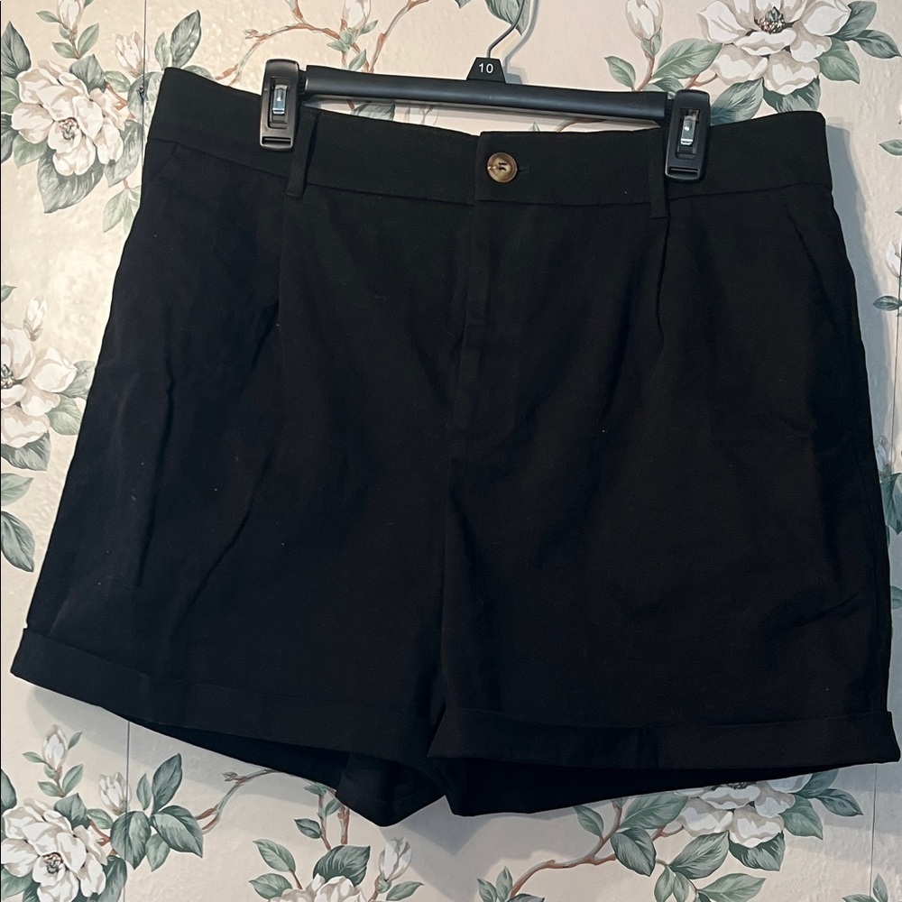 💁‍♀️WOMENS Classic Black Women’s Dress Shorts